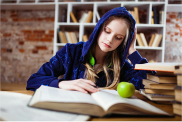 کار همراه با تحصیل در کانادا